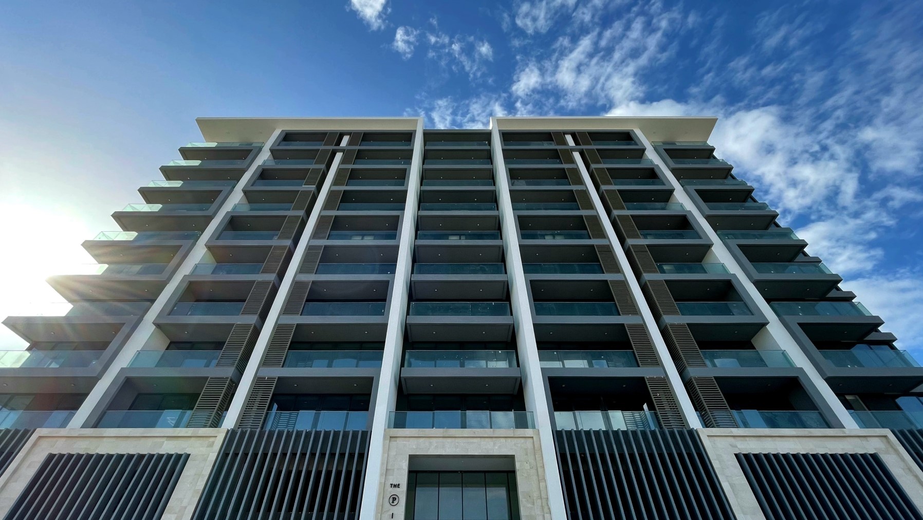 The Pinnacle Building Image